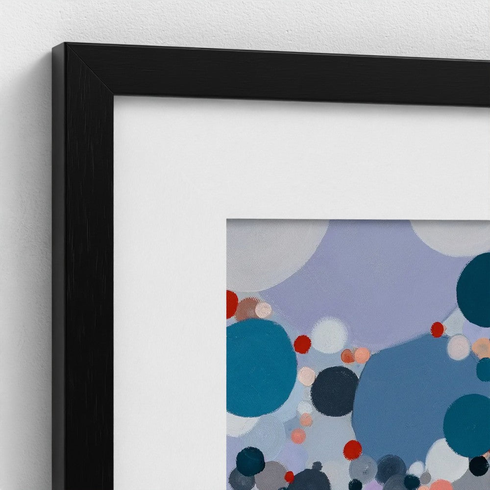 prodigi-media-sync:v1:Eclipse:classic-framed-mat/black/closeup