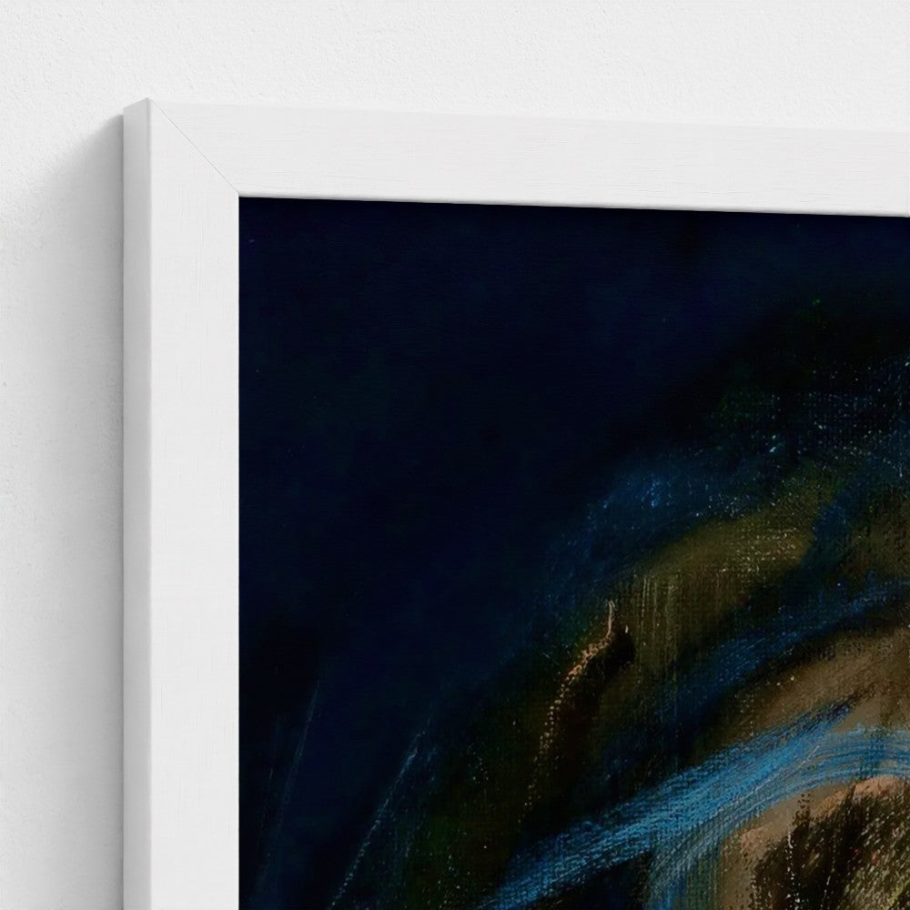 prodigi-media-sync:v1:Edge:classic-framed/white/closeup